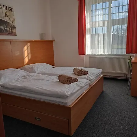 A Restaurace Belecky Mlyn 3* Pteni
