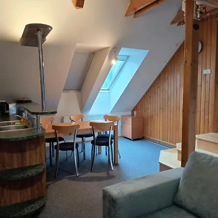 A Restaurace Belecky Mlyn Pensión