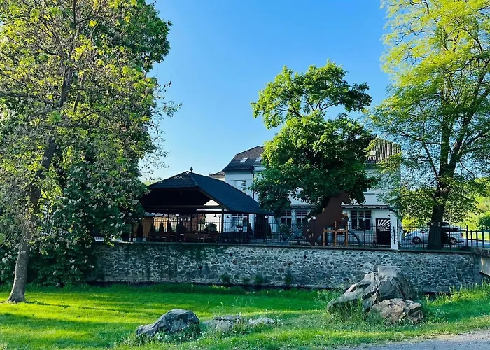Affittacamere A Restaurace Belecky Mlyn 3*
